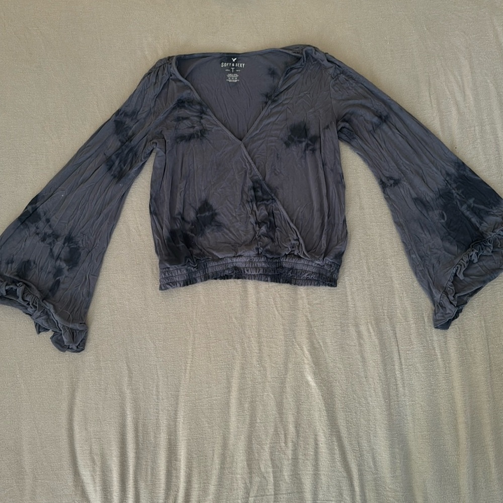 American Eagle tie dye top